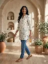 Short Kurti White Flower Printed (2).webp