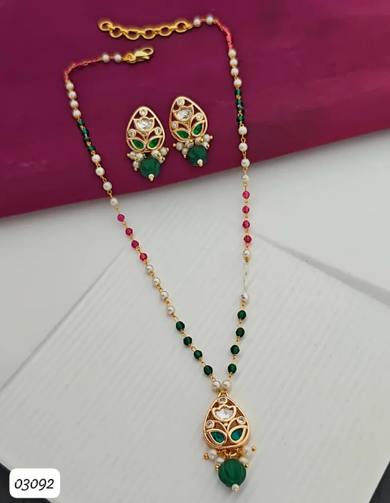 Royal Tulip Polki Pendant Set 03092 (2).webp