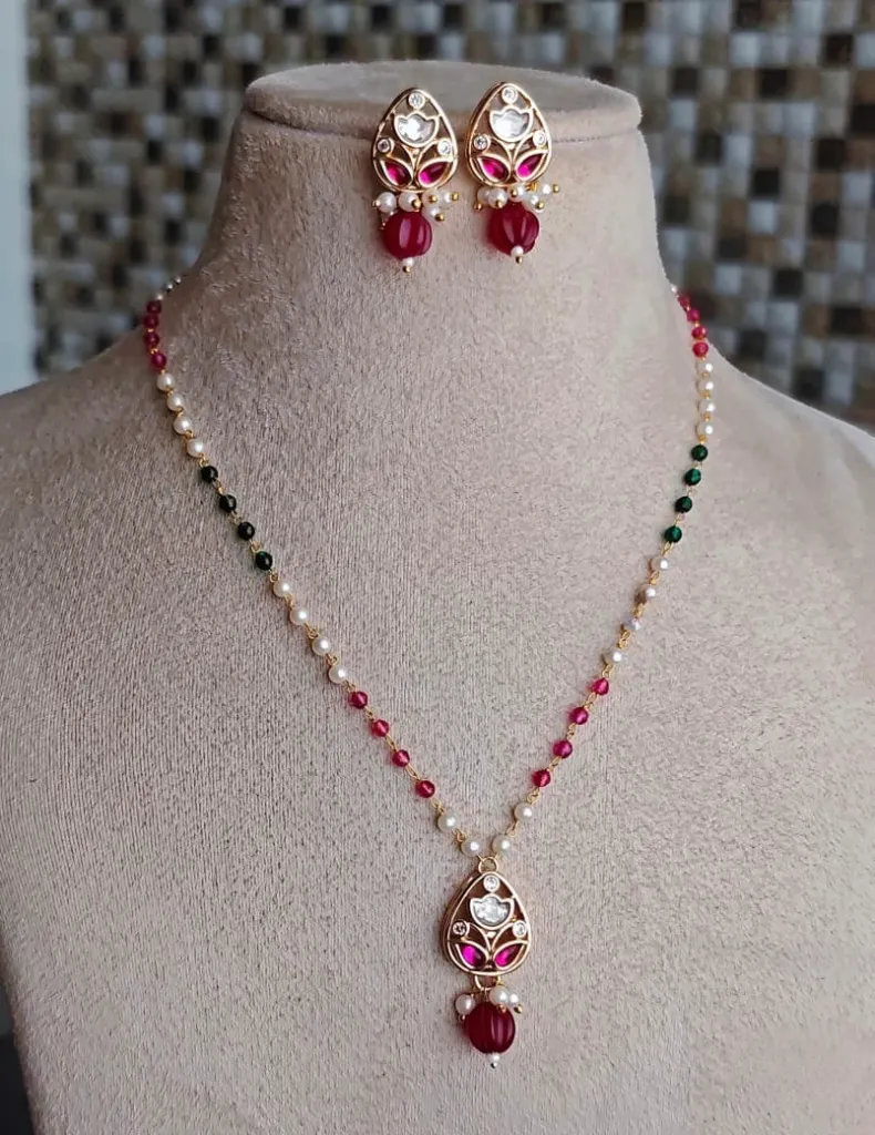 Royal Tulip Polki Pendant Set 03092 (2).webp