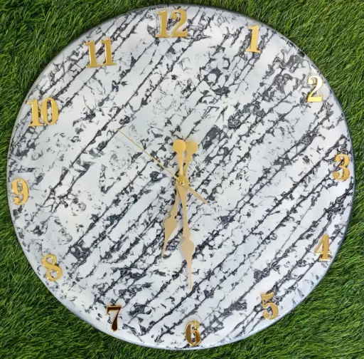 Wall Clock Epoxy 18 Inch