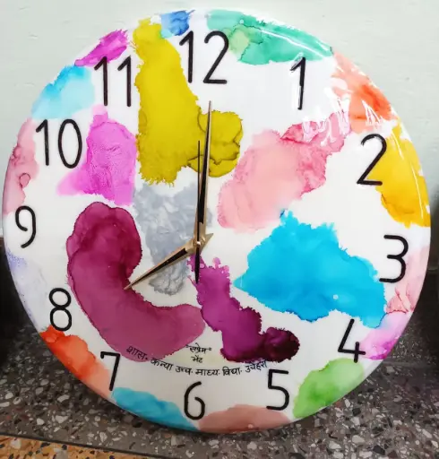 Wall Clock Epoxy 18 Inch